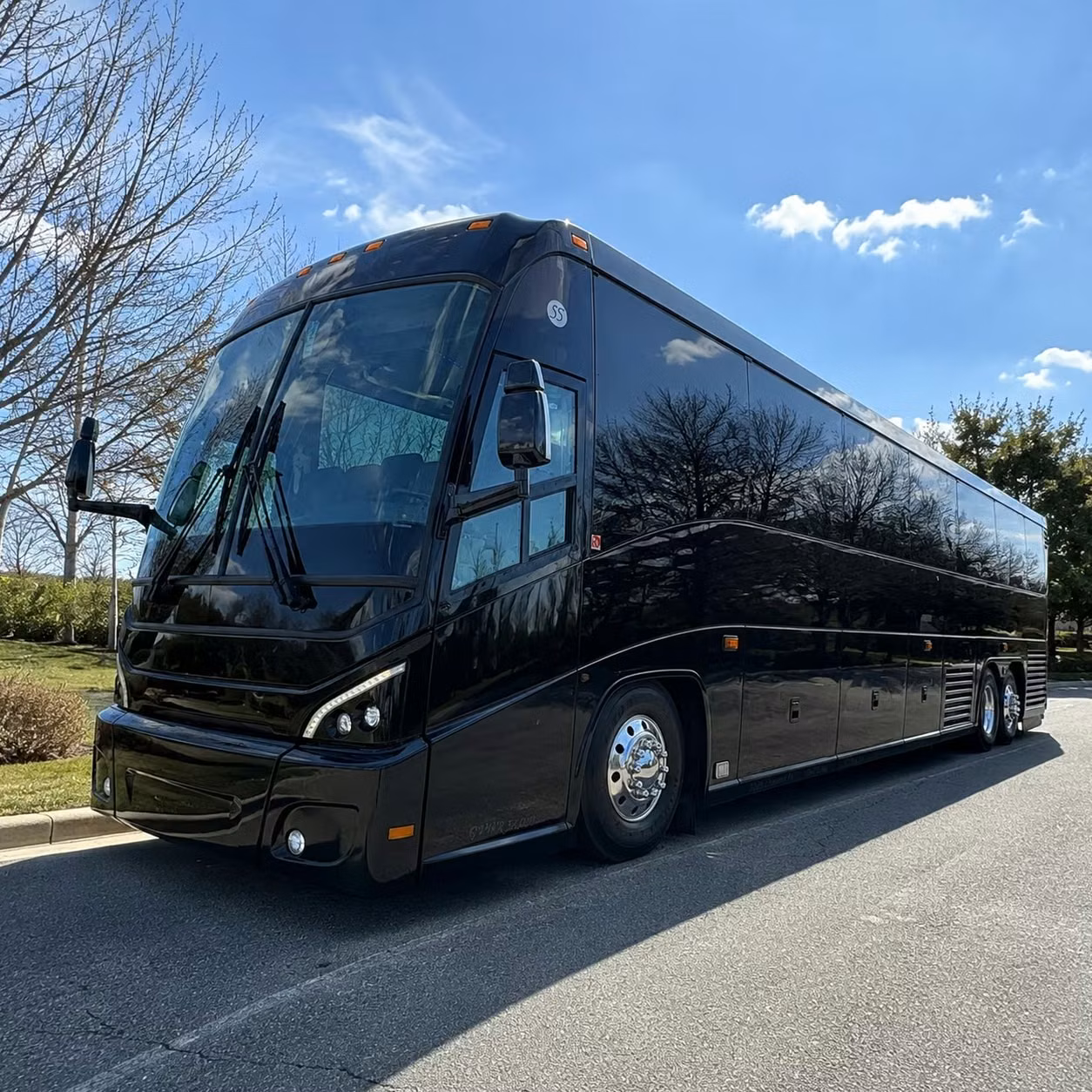 book agricultural and warehouse employee shuttles across kern county