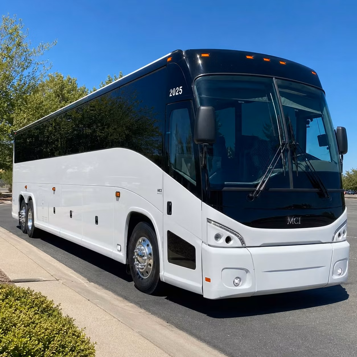 long distance bus rentals for bakersfield sports teams and fan groups