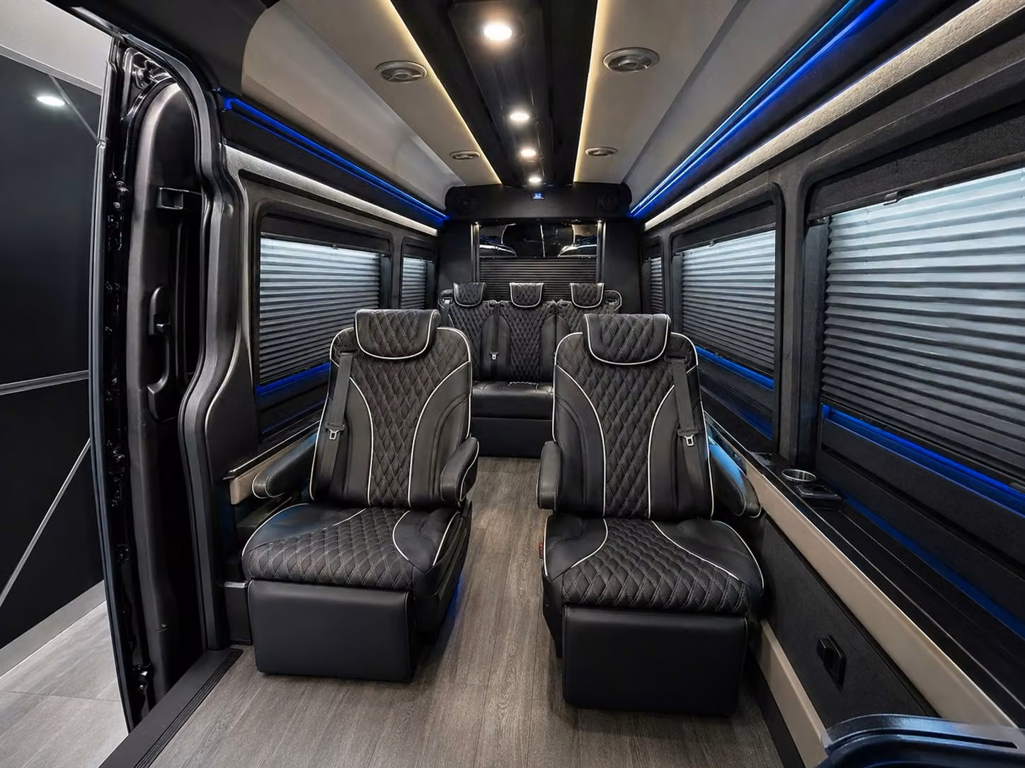 sports team and group airport transportation in bakersfield