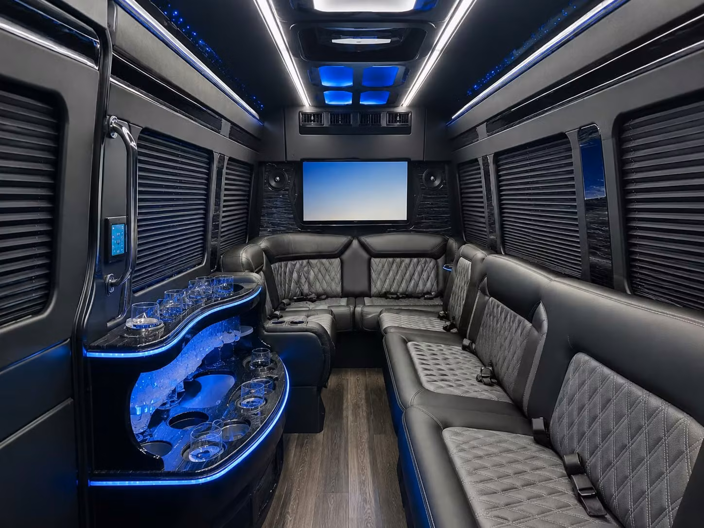 sports team travel buses for bakersfield athletes and coaches