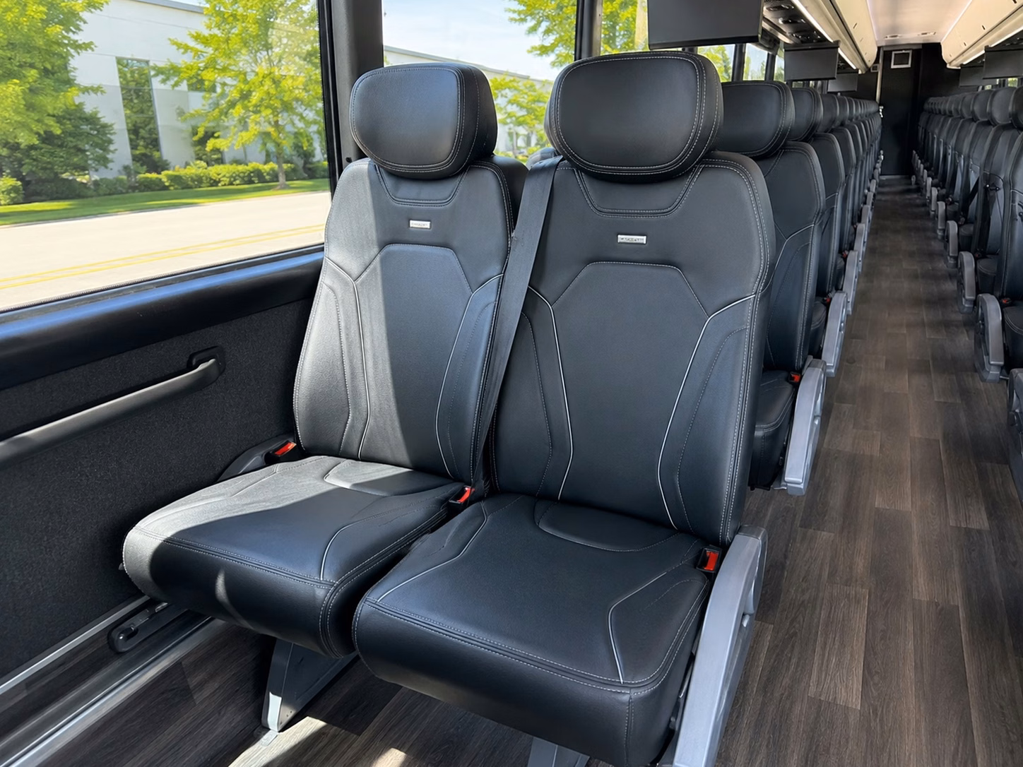 tailgate and group transportation to los angeles sporting events from bakersfield